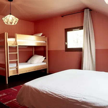 Pour 18 Personnes Dans Les Pyrénées Hébergement de vacances *