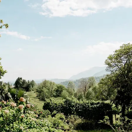 Pour 18 Personnes Dans Les Pyrénées Hébergement de vacances Sainte-Colome